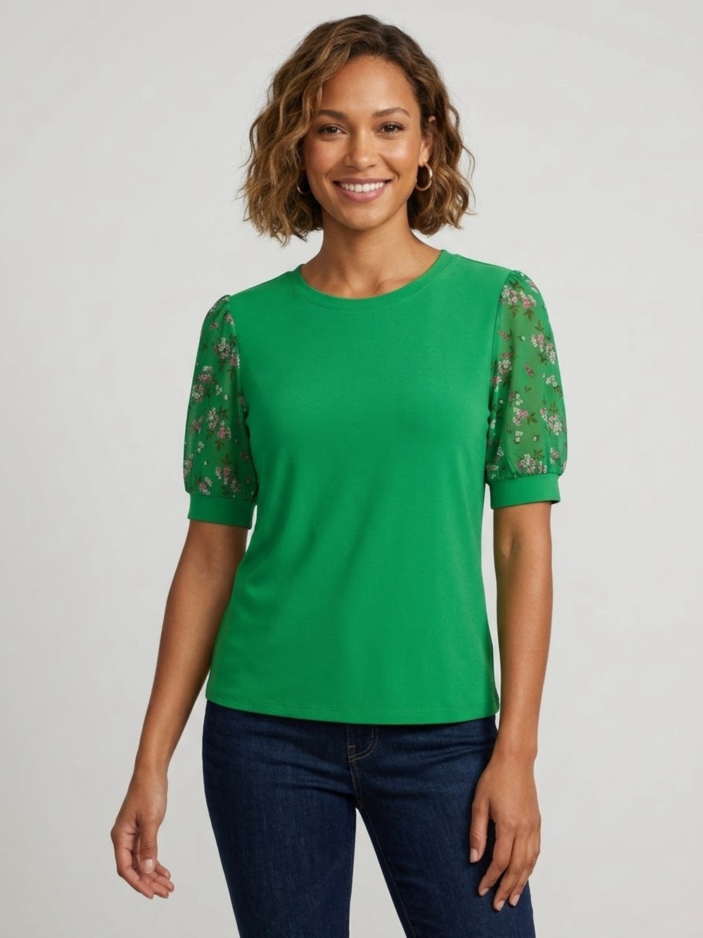 CeCe Women's Size Medium Green Mixed Media Floral Puff Sleeve Bouquet Knit Top